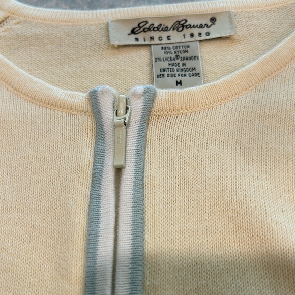 Eddie Bauer size medium yellow cardigan - Picture 4 of 4
